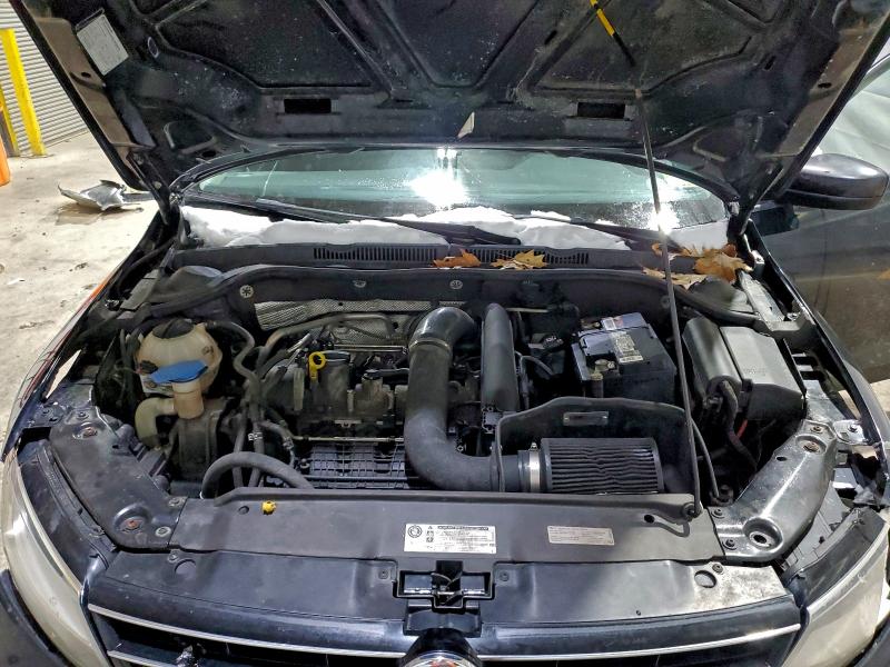 Фото 11 - VOLKSWAGEN JETTA