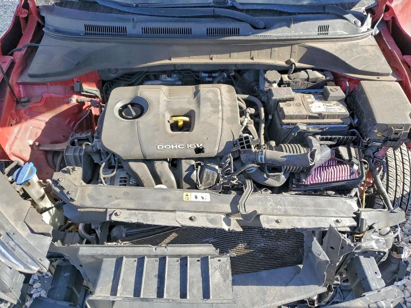 Фото 12 - HYUNDAI KONA