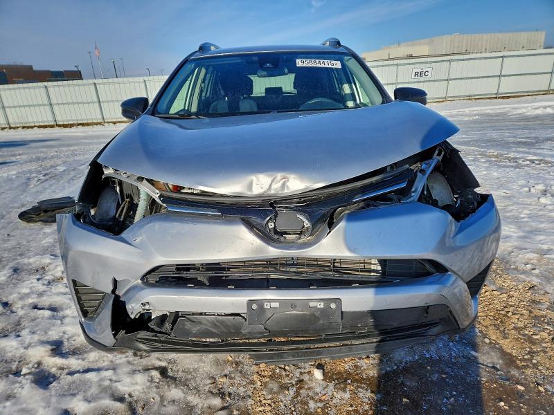 Фото 5 - TOYOTA RAV4