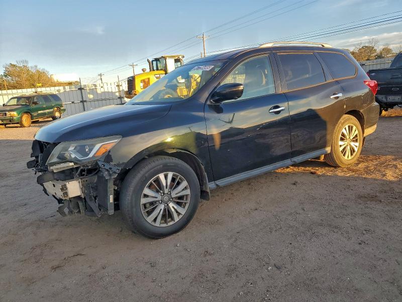 Фото 1 - NISSAN PATHFINDER