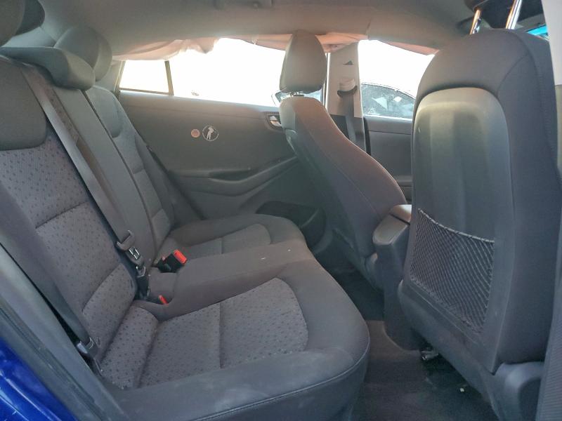 Фото 10 - HYUNDAI IONIQ