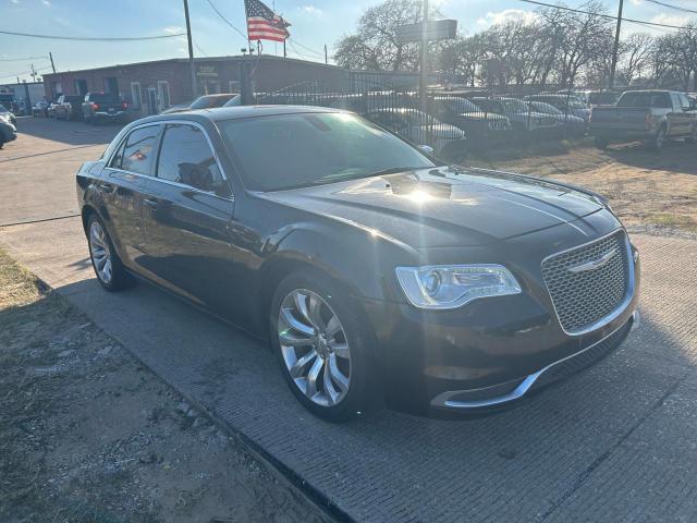 Фото 1 - CHRYSLER 300