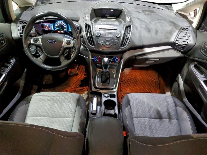 Фото 8 - FORD CMAX