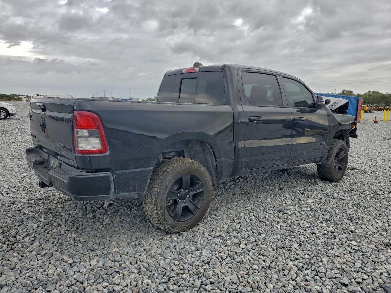 Фото 3 - RAM 1500