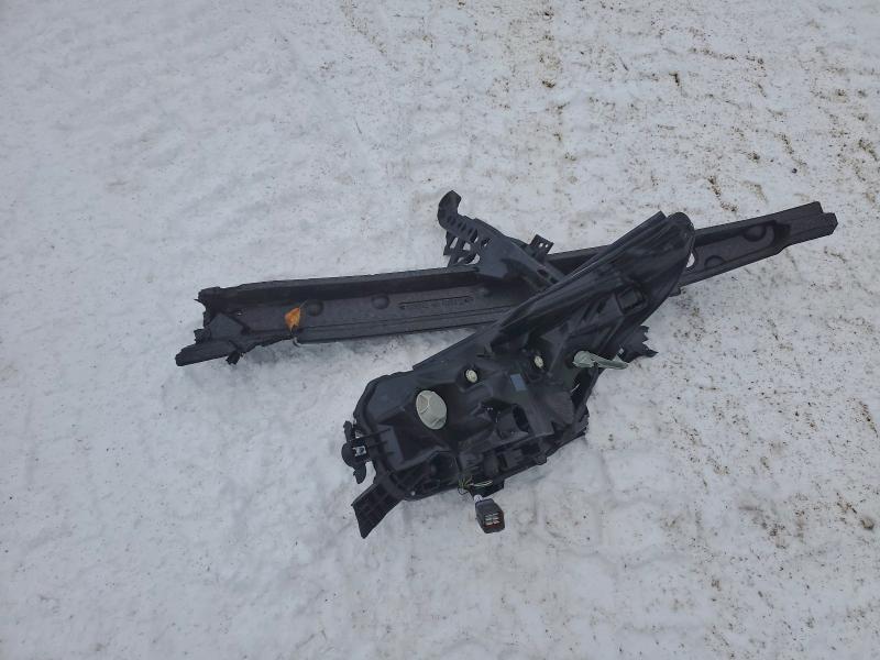 Фото 12 - SUBARU OUTBACK