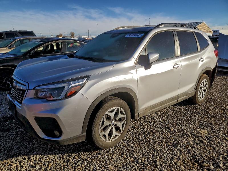 Фото 1 - SUBARU FORESTER