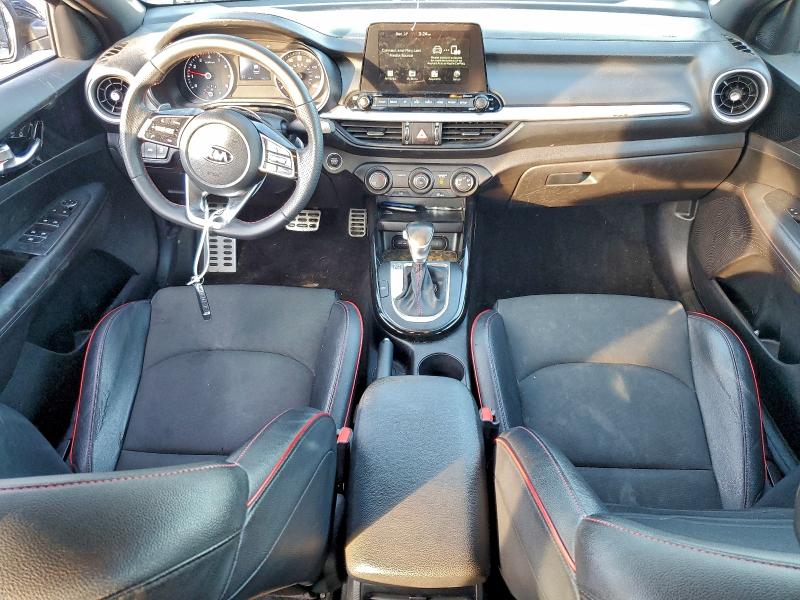 Фото 8 - KIA FORTE