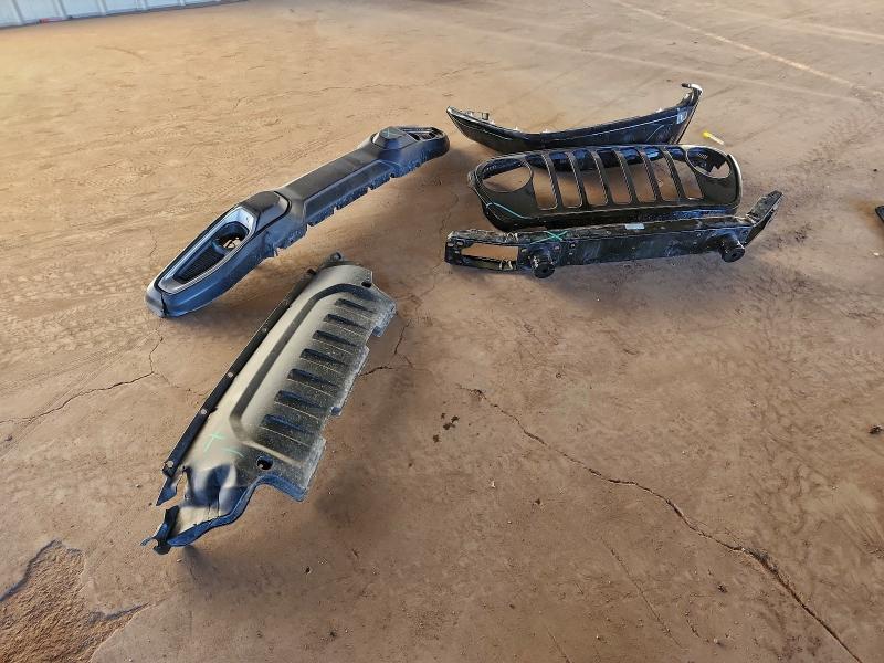 Фото 13 - JEEP WRANGLER