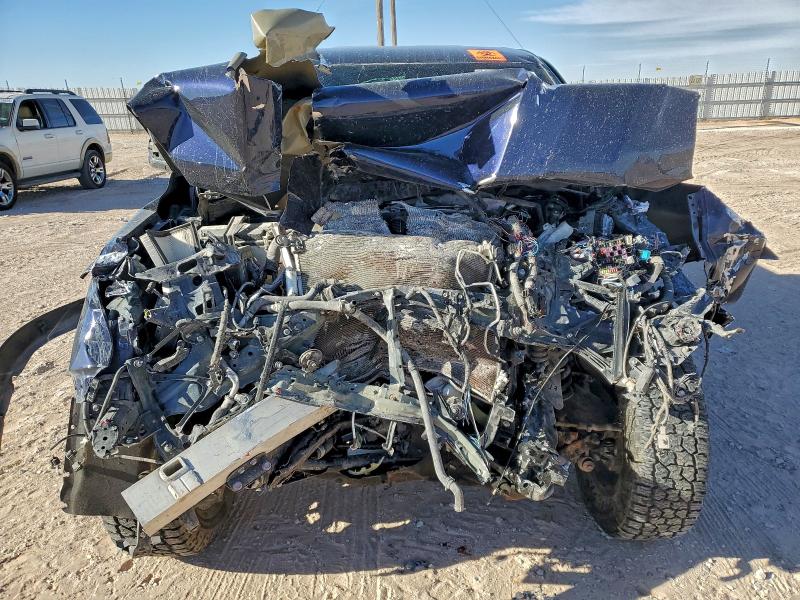 Фото 11 - TOYOTA TUNDRA