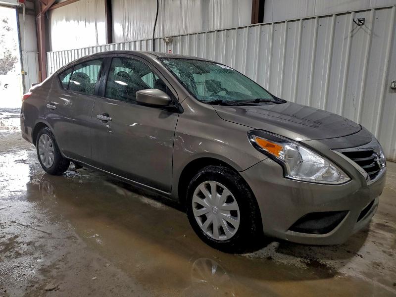 Фото 4 - NISSAN VERSA