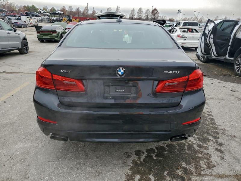 Фото 6 - BMW 5 SERIES