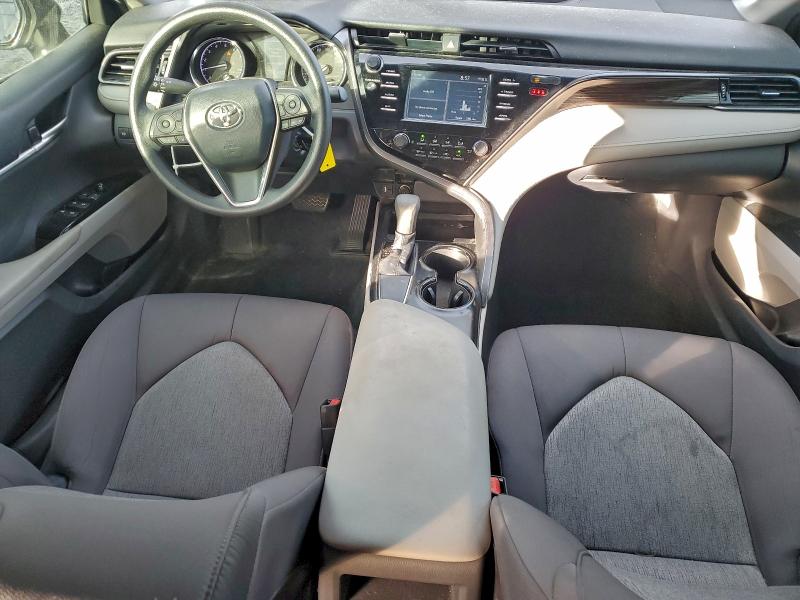 Фото 8 - TOYOTA CAMRY