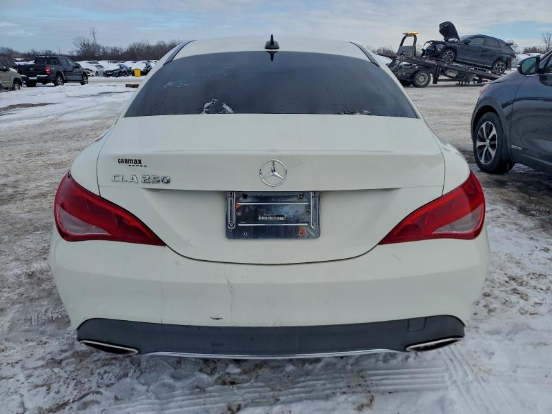 MERCEDES-BENZ CLA-CLASS 2017 VIN WDDSJ4EB7HN456136