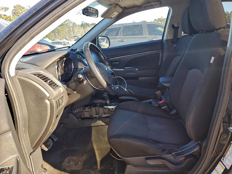 Фото 7 - MITSUBISHI OUTLANDER