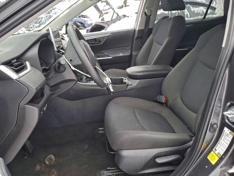 Фото 7 - TOYOTA RAV4