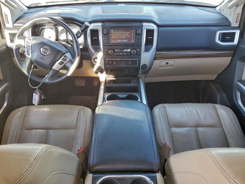 Фото 8 - NISSAN TITAN
