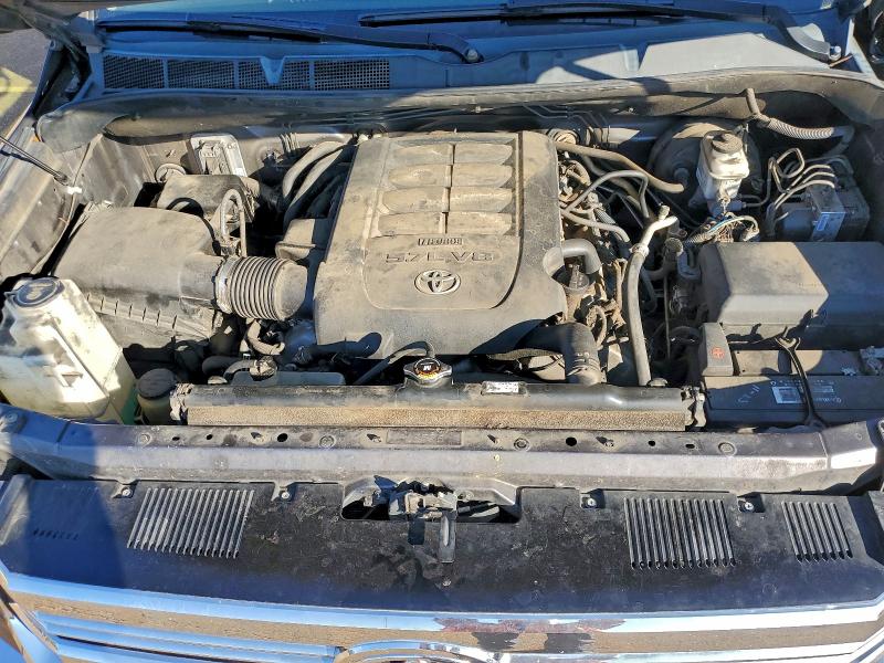 Фото 11 - TOYOTA TUNDRA