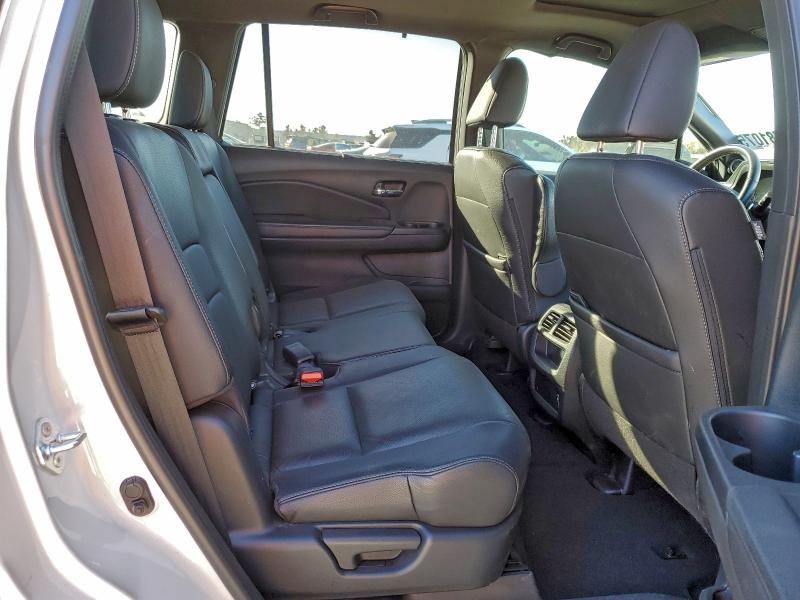 HONDA PASSPORT 2021 VIN 5FNYF7H51MB008416