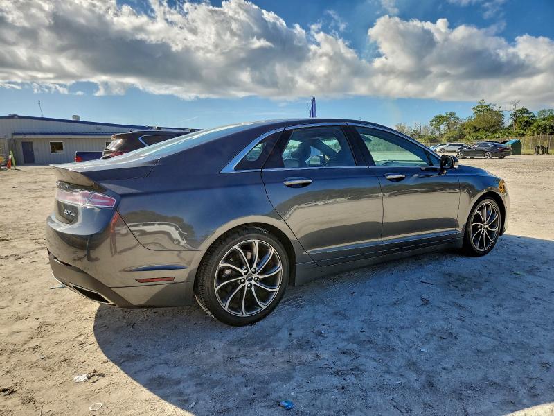 Фото 3 - LINCOLN MKZ