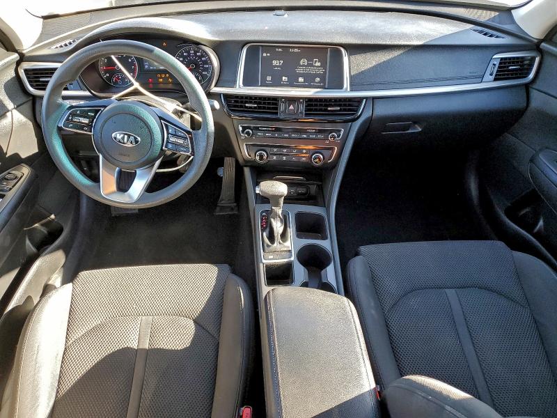 Фото 8 - KIA OPTIMA