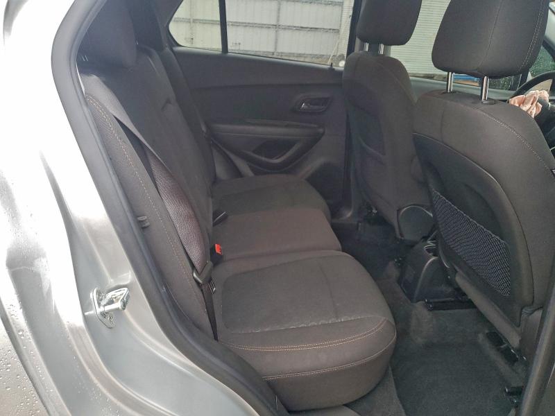 Фото 11 - CHEVROLET TRAX