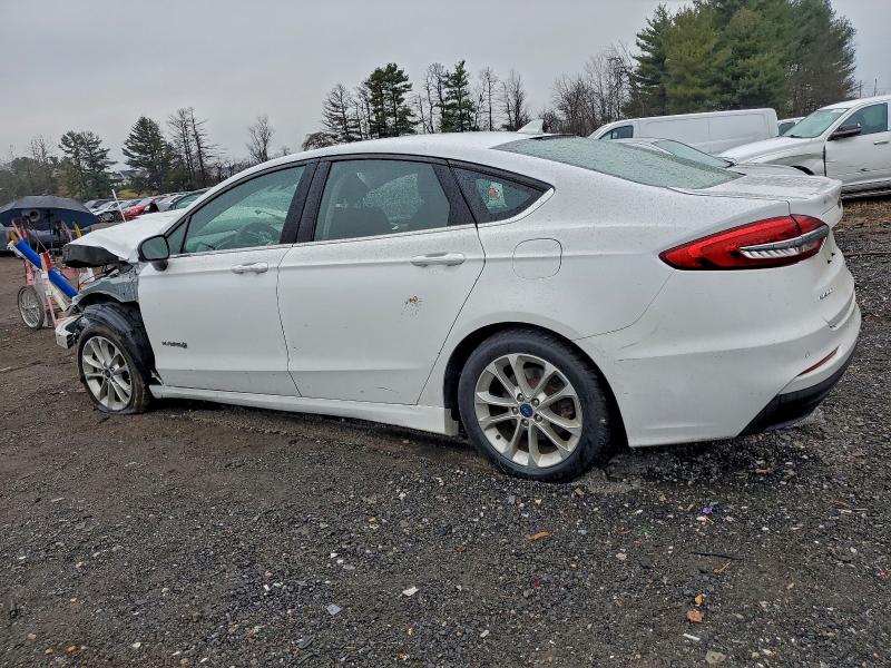 Фото 2 - FORD FUSION