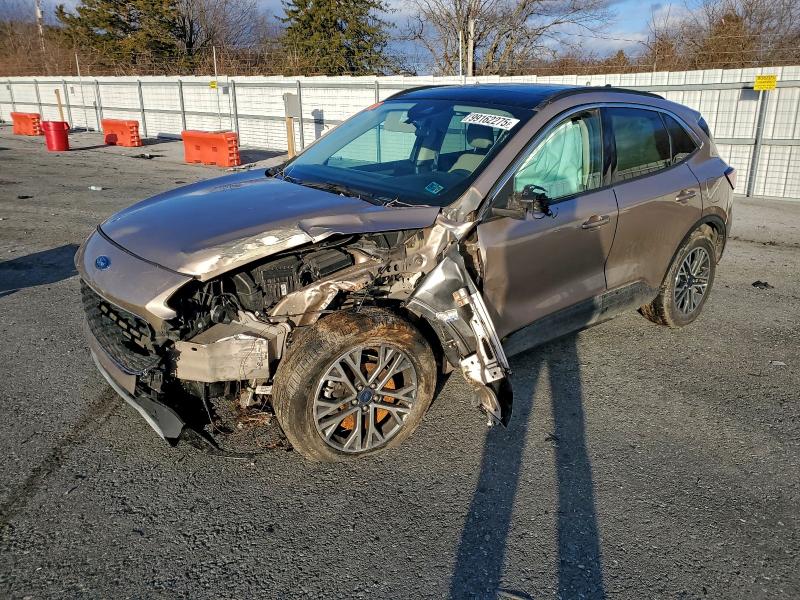 Фото 1 - FORD ESCAPE