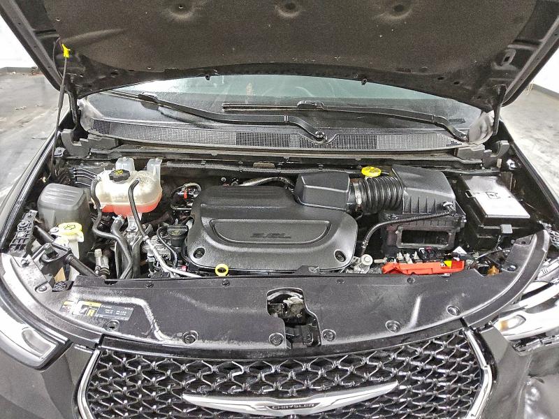 Фото 12 - CHRYSLER PACIFICA