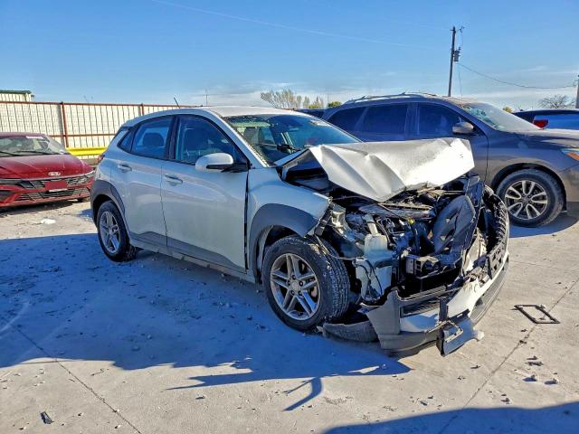 Фото 4 - HYUNDAI KONA