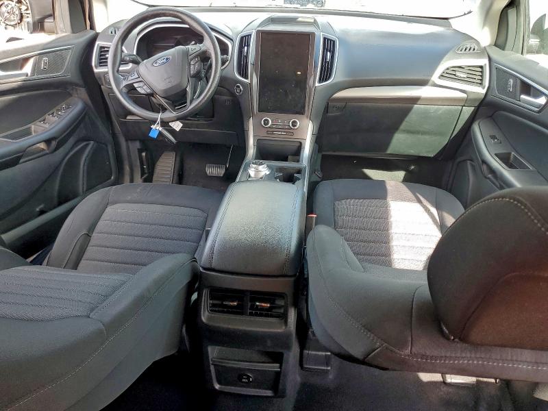 Фото 8 - FORD EDGE