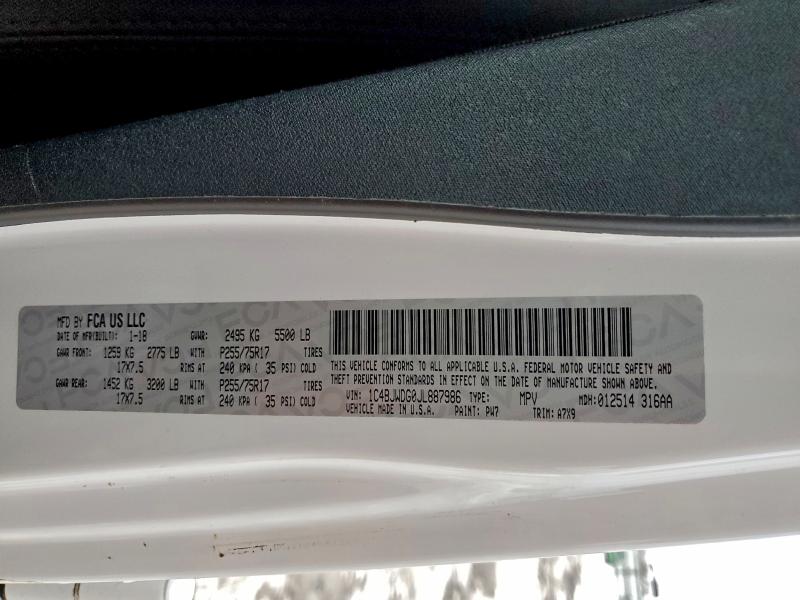 Фото 12 - JEEP WRANGLER