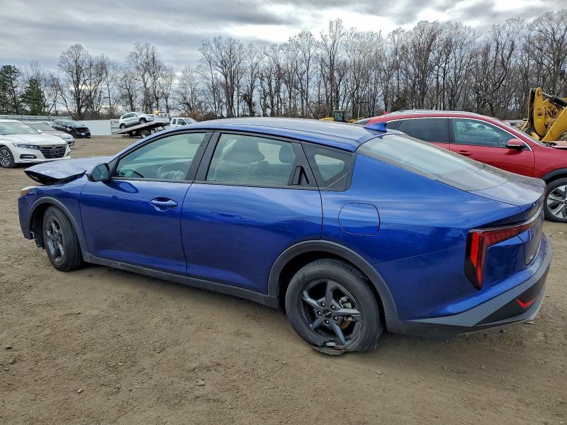 Фото 2 - KIA K4 LX