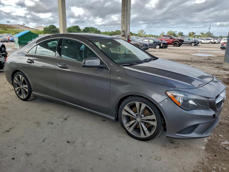 Фото 4 - MERCEDES-BENZ CLA-CLASS