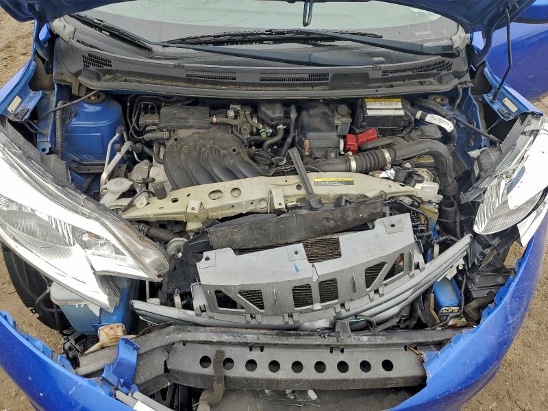 Фото 11 - NISSAN VERSA