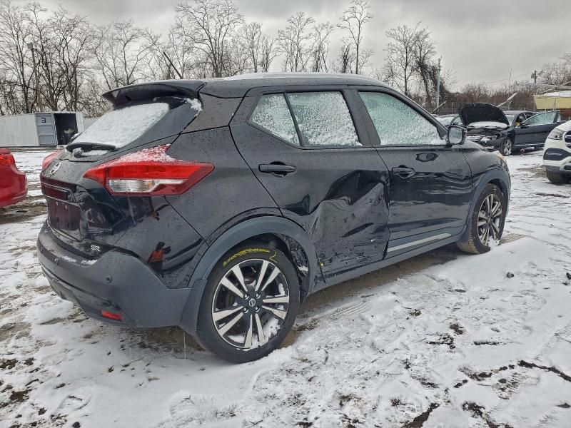 Фото 3 - NISSAN KICKS