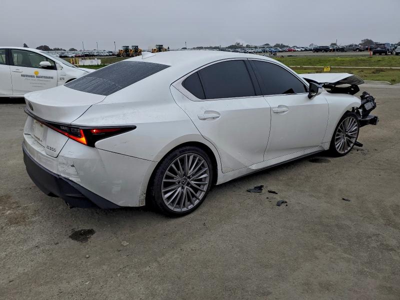 Фото 3 - LEXUS IS