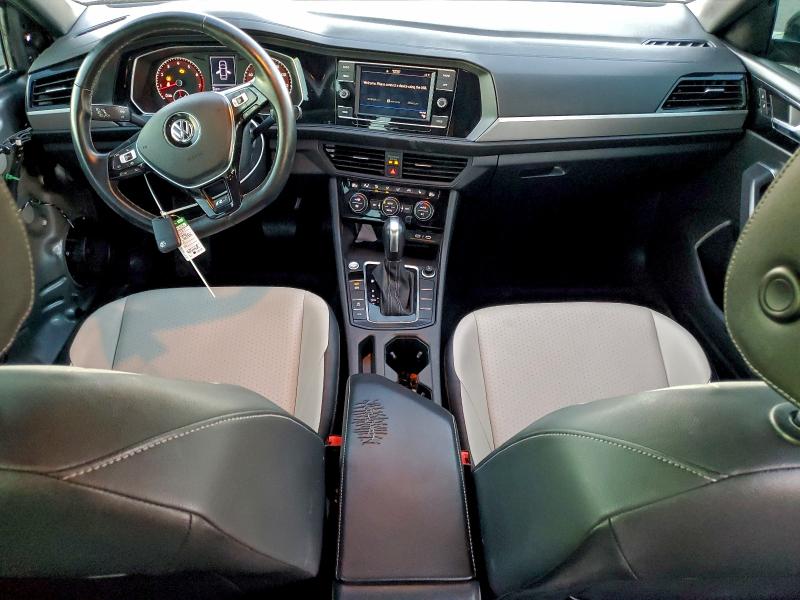 Фото 8 - VOLKSWAGEN JETTA