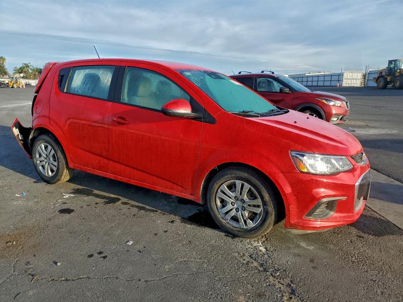 Фото 4 - CHEVROLET SONIC