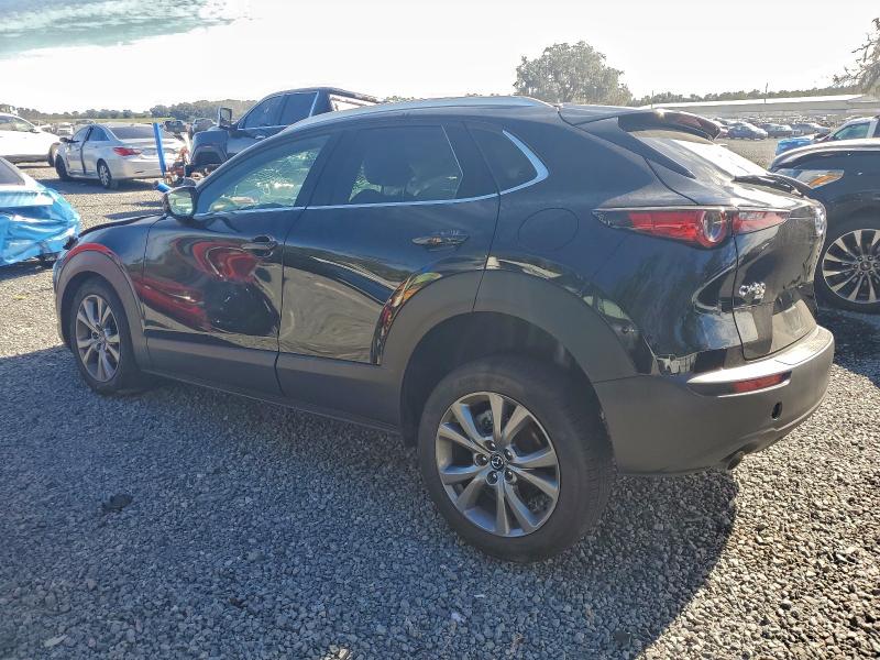 Фото 2 - MAZDA CX30