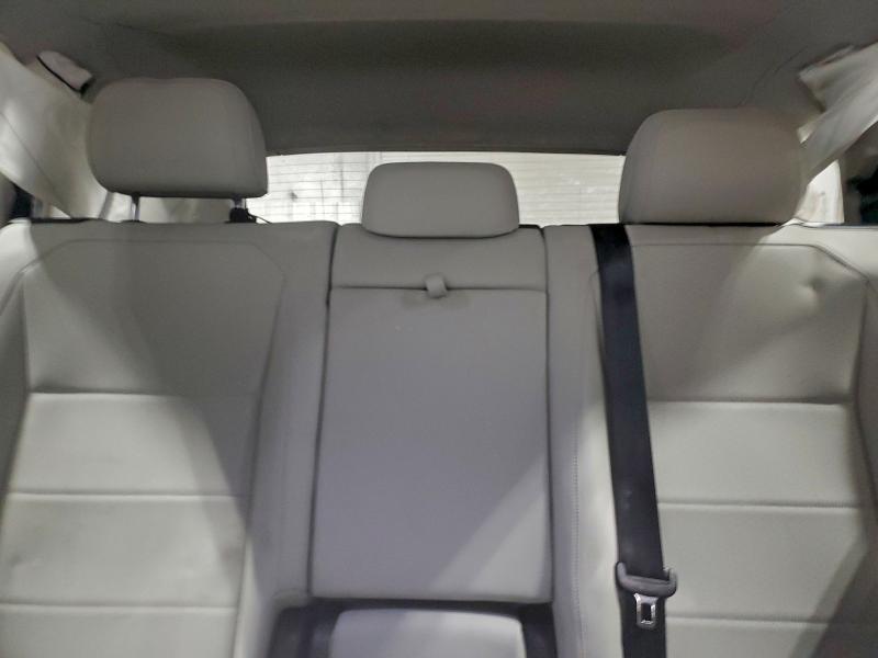 Фото 10 - VOLKSWAGEN TIGUAN