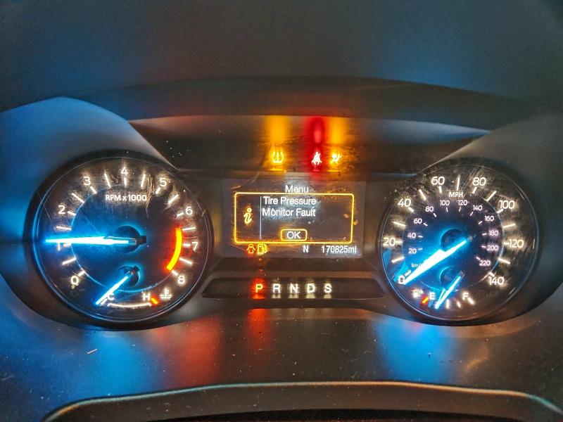 Фото 9 - FORD EXPLORER