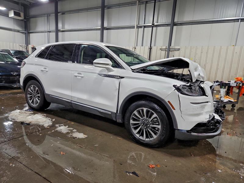 Фото 4 - LINCOLN NAUTILUS