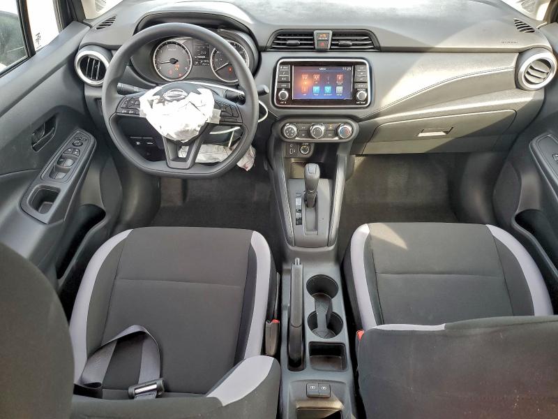 Фото 8 - NISSAN VERSA