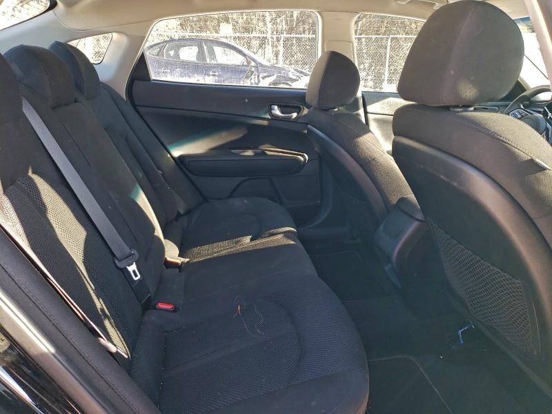 Фото 10 - KIA OPTIMA