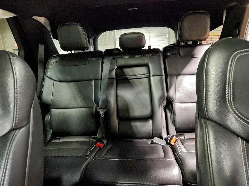 Фото 10 - FORD EXPLORER