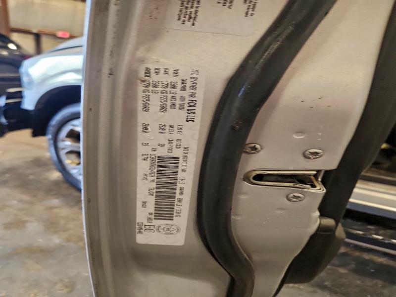 Фото 12 - RAM 1500