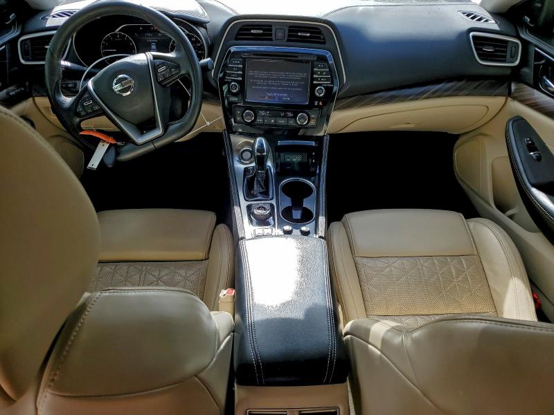 Фото 8 - NISSAN MAXIMA