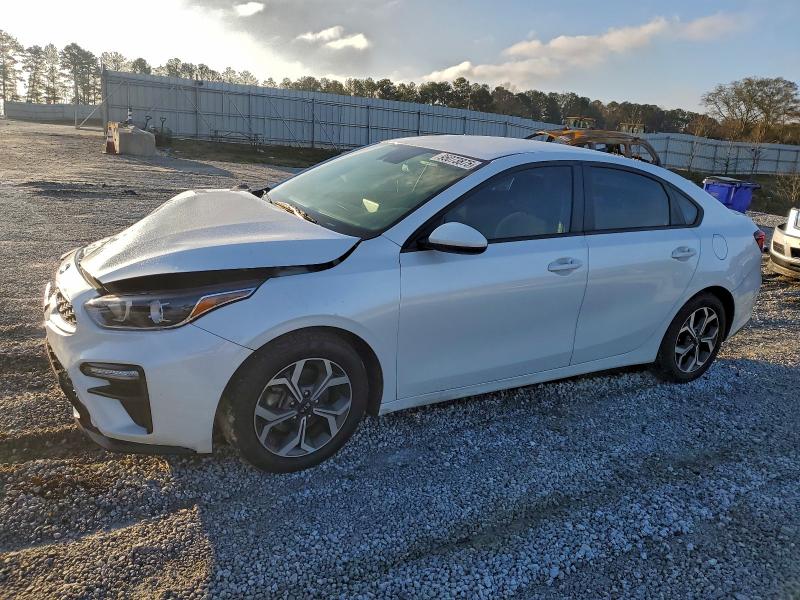 Фото 1 - KIA FORTE