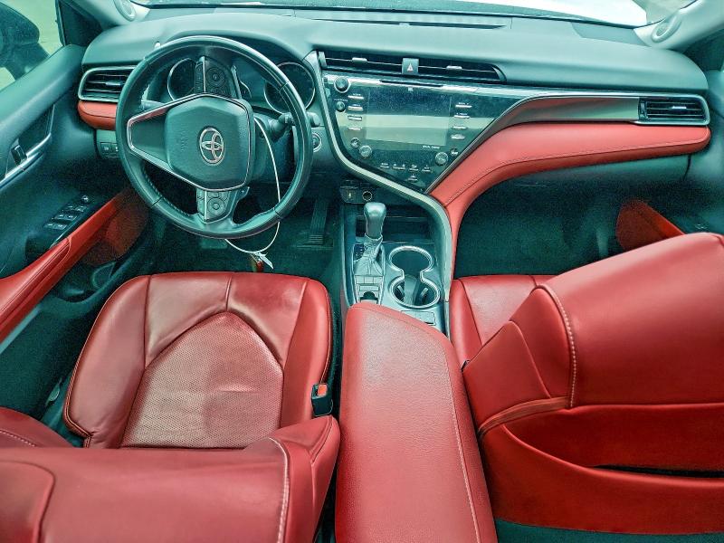 Фото 8 - TOYOTA CAMRY