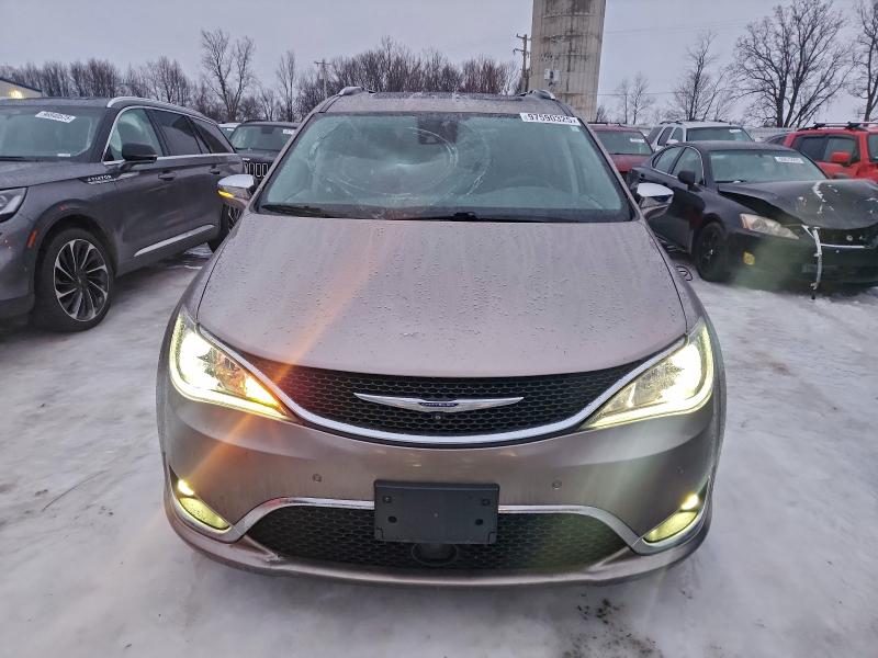 Фото 5 - CHRYSLER PACIFICA